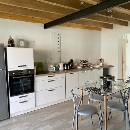 Le Refuge Des Etoiles Et فندق مبيت وإفطار 3*